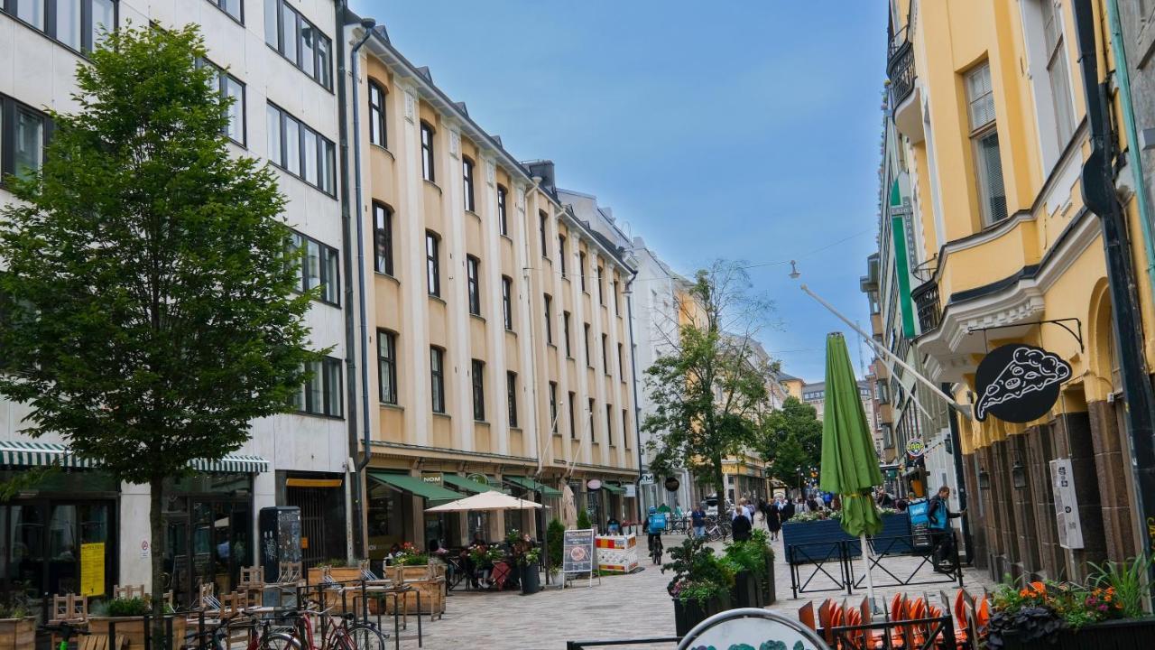 Nice Studio Apartment On A Pedestrian Street Ελσίνκι Εξωτερικό φωτογραφία