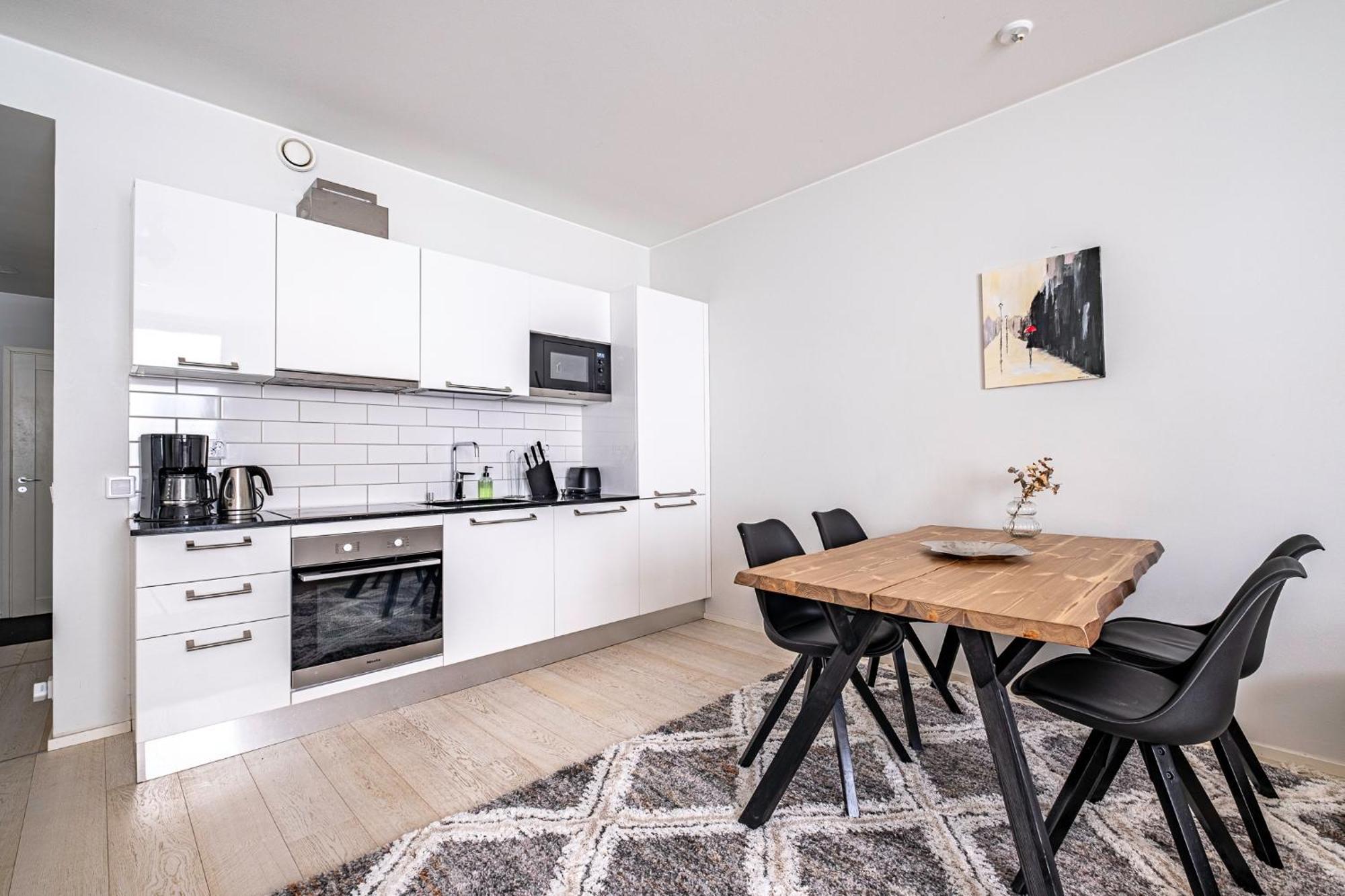 Nice Studio Apartment On A Pedestrian Street Ελσίνκι Εξωτερικό φωτογραφία