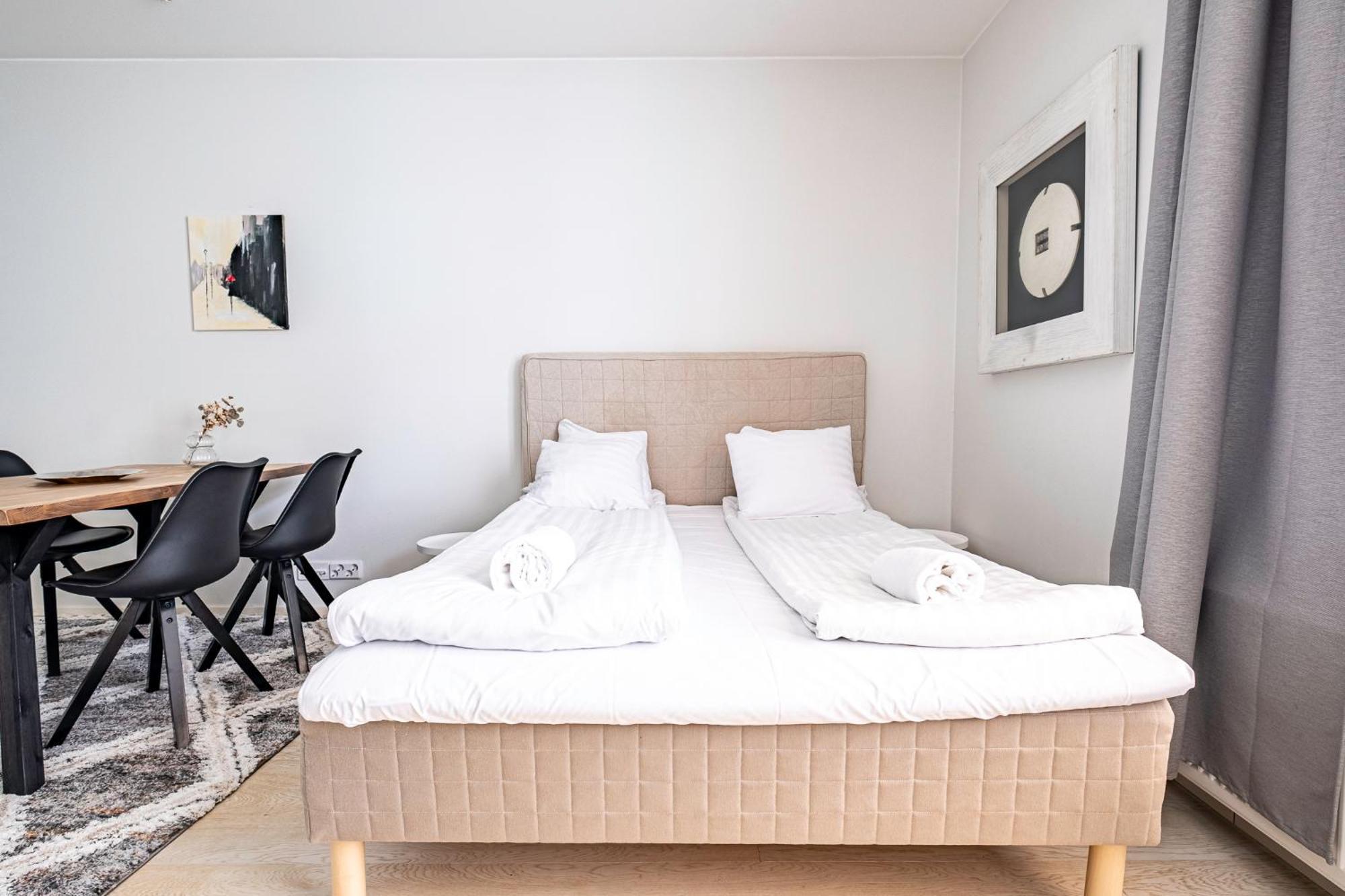 Nice Studio Apartment On A Pedestrian Street Ελσίνκι Εξωτερικό φωτογραφία
