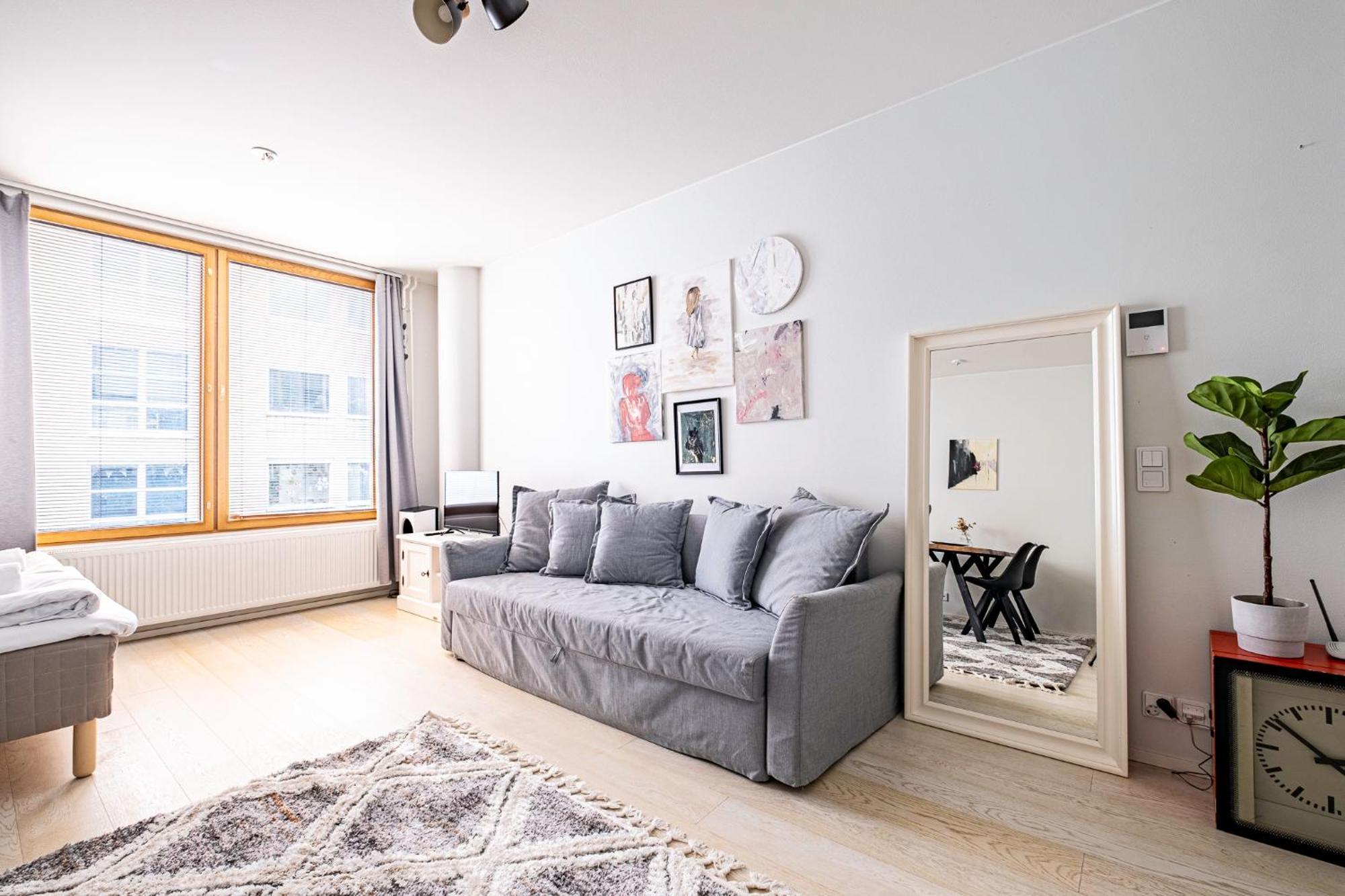 Nice Studio Apartment On A Pedestrian Street Ελσίνκι Εξωτερικό φωτογραφία