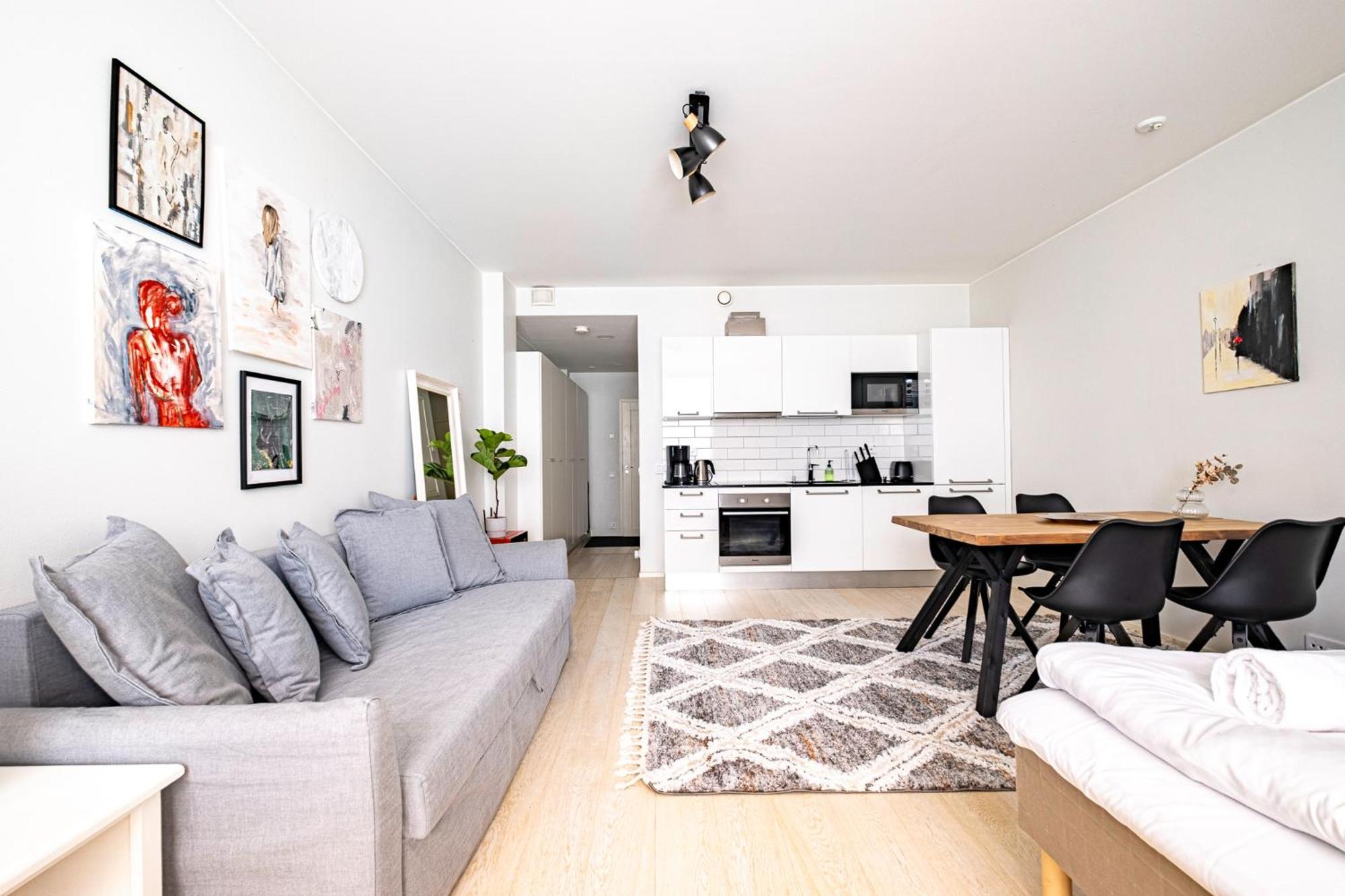 Nice Studio Apartment On A Pedestrian Street Ελσίνκι Εξωτερικό φωτογραφία